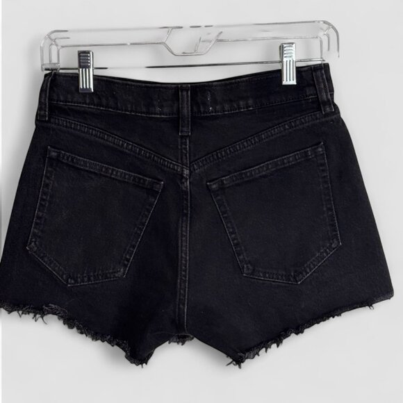 EUC Abercrombie & Fitch 25/0 Mom Shorts High Rise Black Frayed - Picture 2 of 6